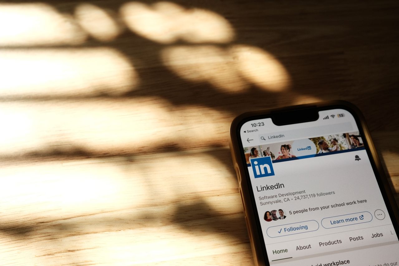 Why Your LinkedIn Profile Matters More Than Your CV for Senior Promotions