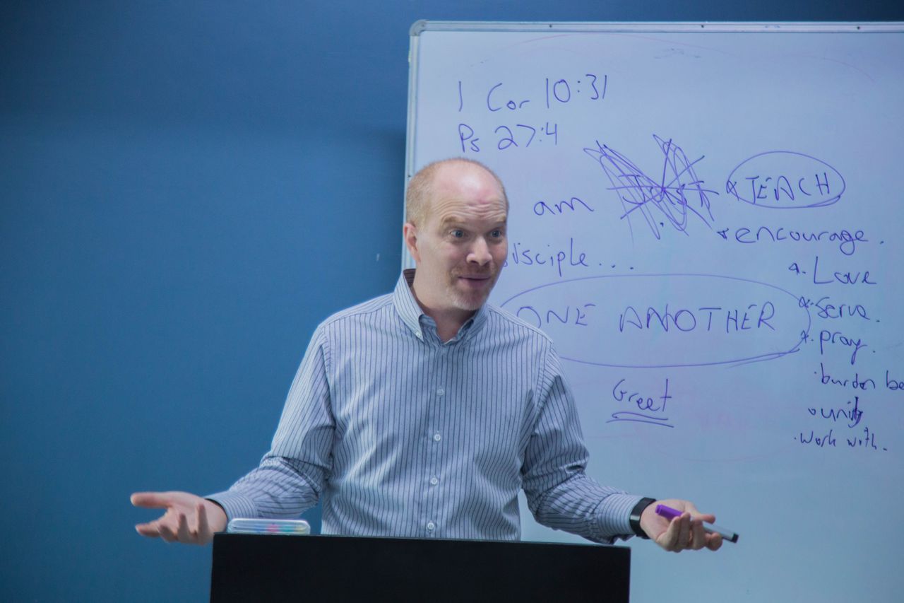 How to Choose the Right Online PhD in Education: 10 Things to Check Before Applying